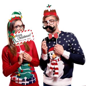 38pcs Red & Green Christmas Themed Selfie Props On Sticks