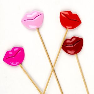 Set of 4 Funny and Humorous Beestung Full Lips 