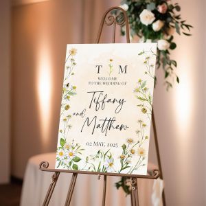 Custom Elegant Wedding Welcome Sign – PVC Board for Indoor/Outdoor Use – Daisy Floral Watercolour Design –No.014